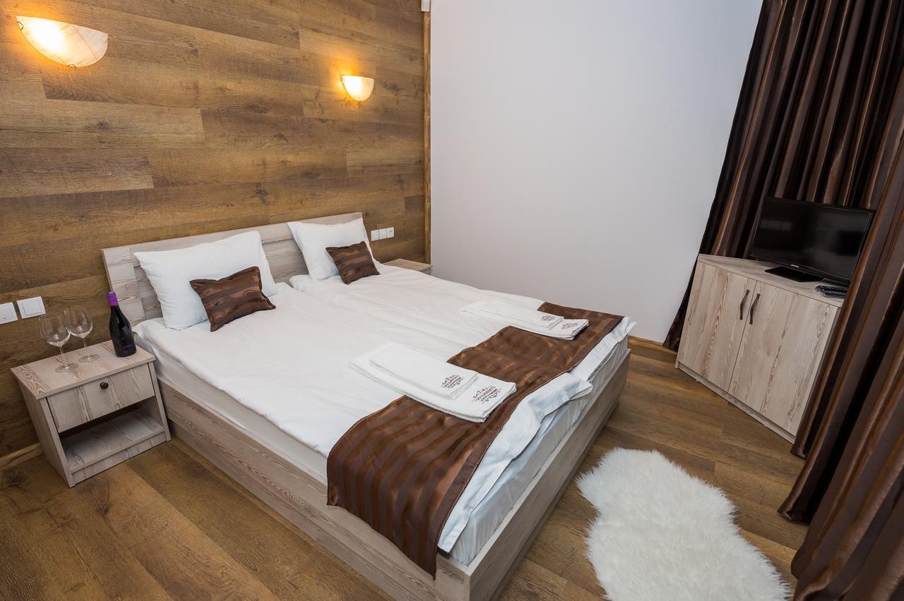 Sinjirite Complex Hotell Elena Eksteriør bilde