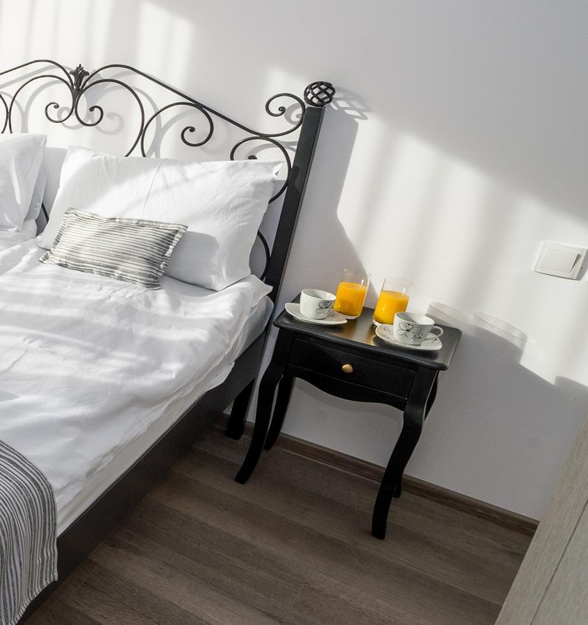Sinjirite Complex Hotell Elena Eksteriør bilde